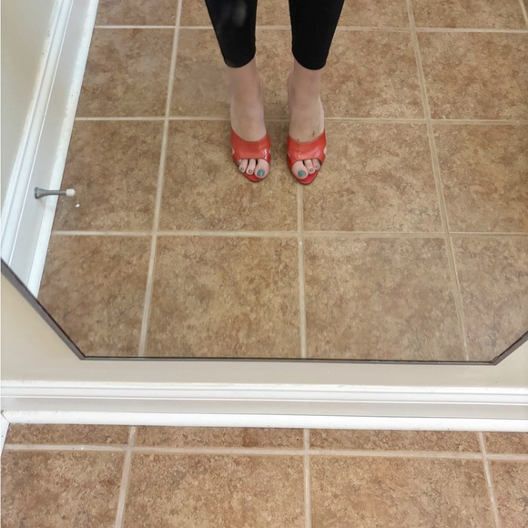 Manolo Blahnik heels - Picture 3 of 7